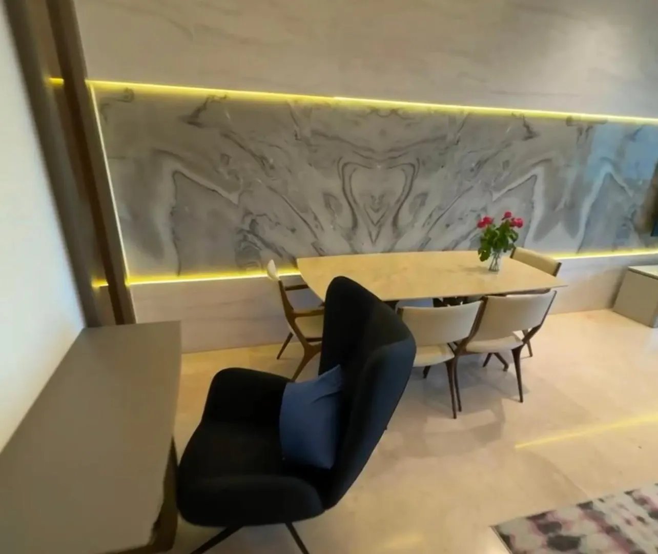 Luxury Apartments Kg Tower 13-1 Dubai
