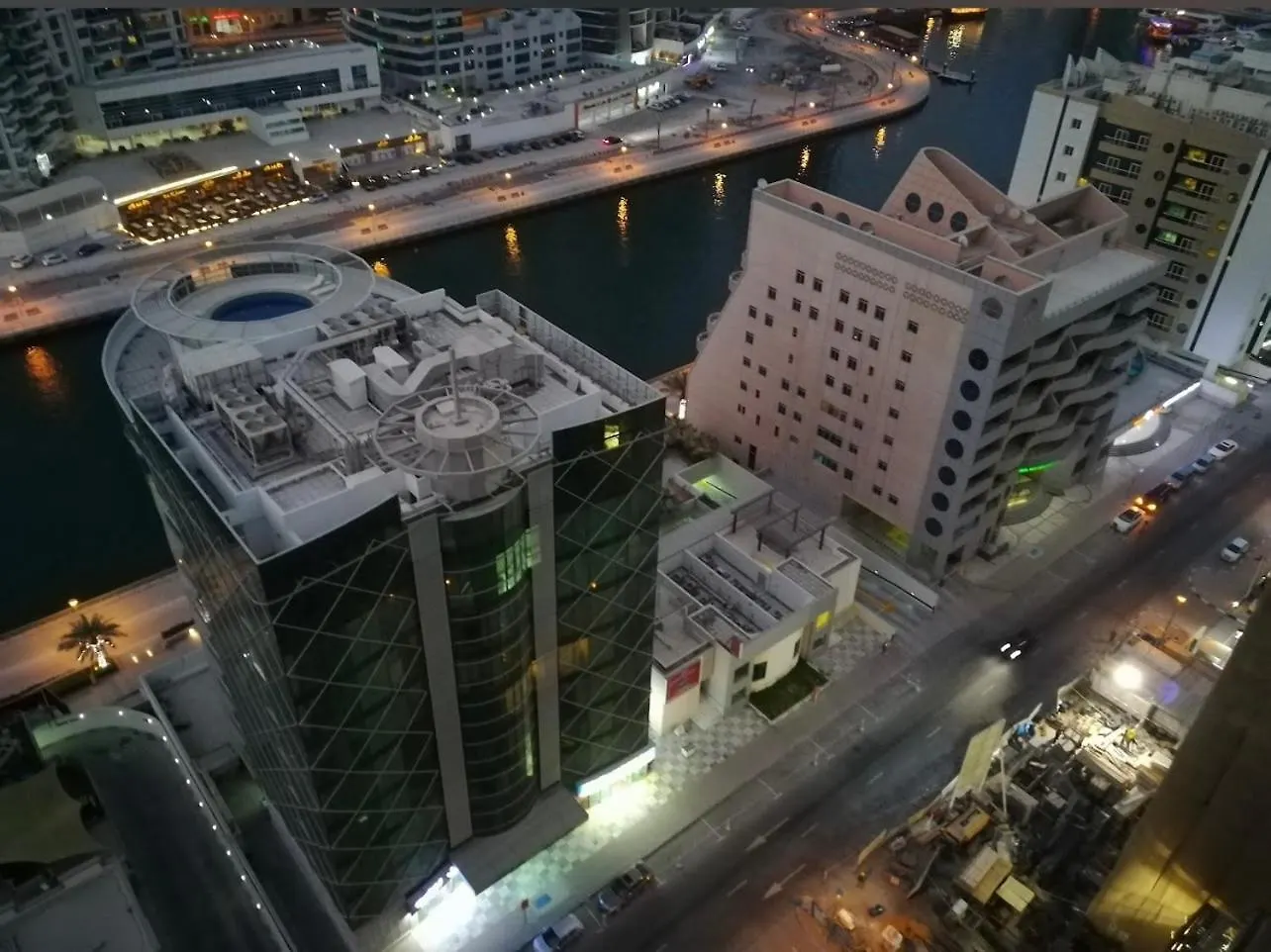 Luxury Apartments Kg Tower 13-1 Dubai
