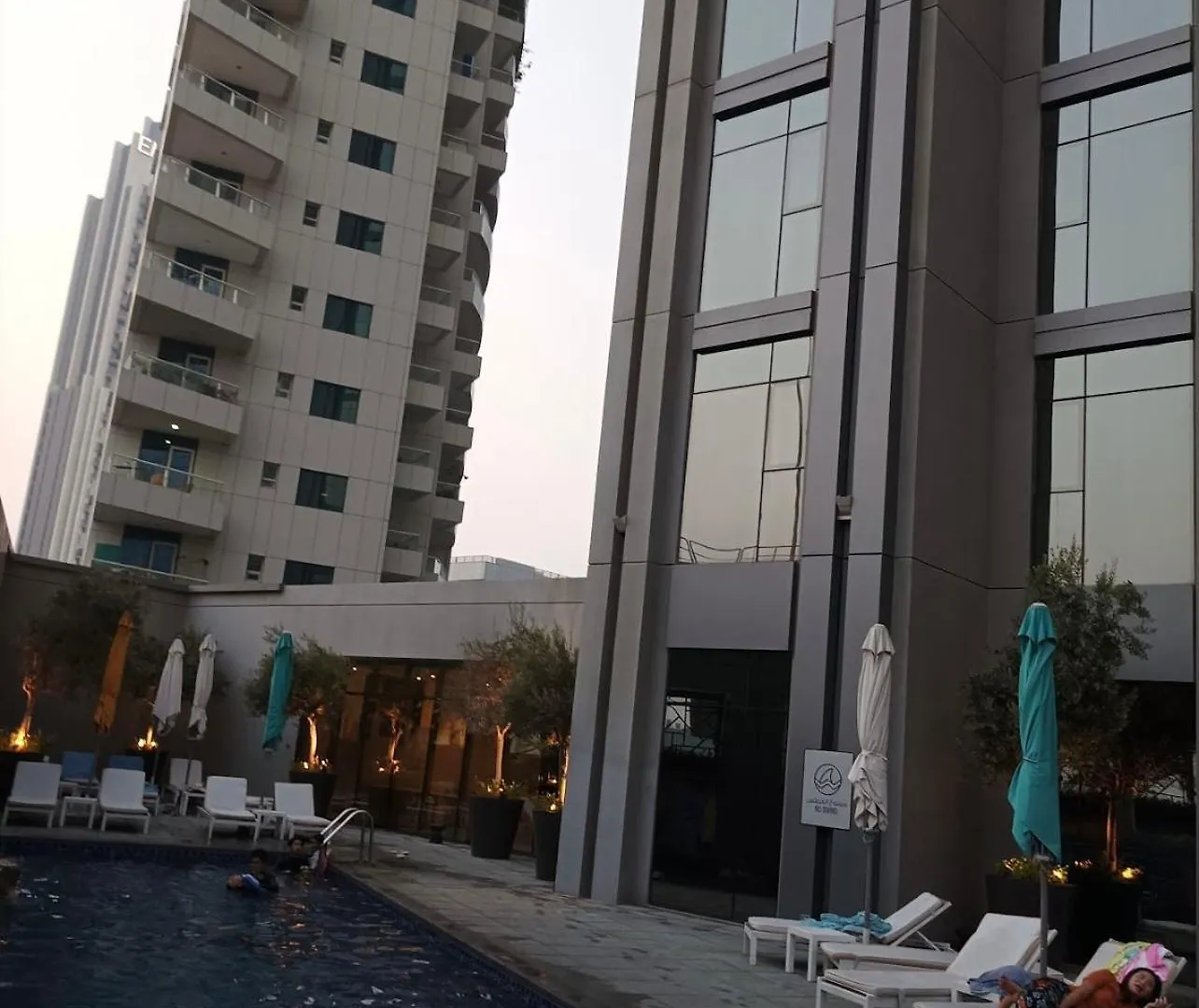 Luxury Apartments Kg Tower 13-1 Dubai