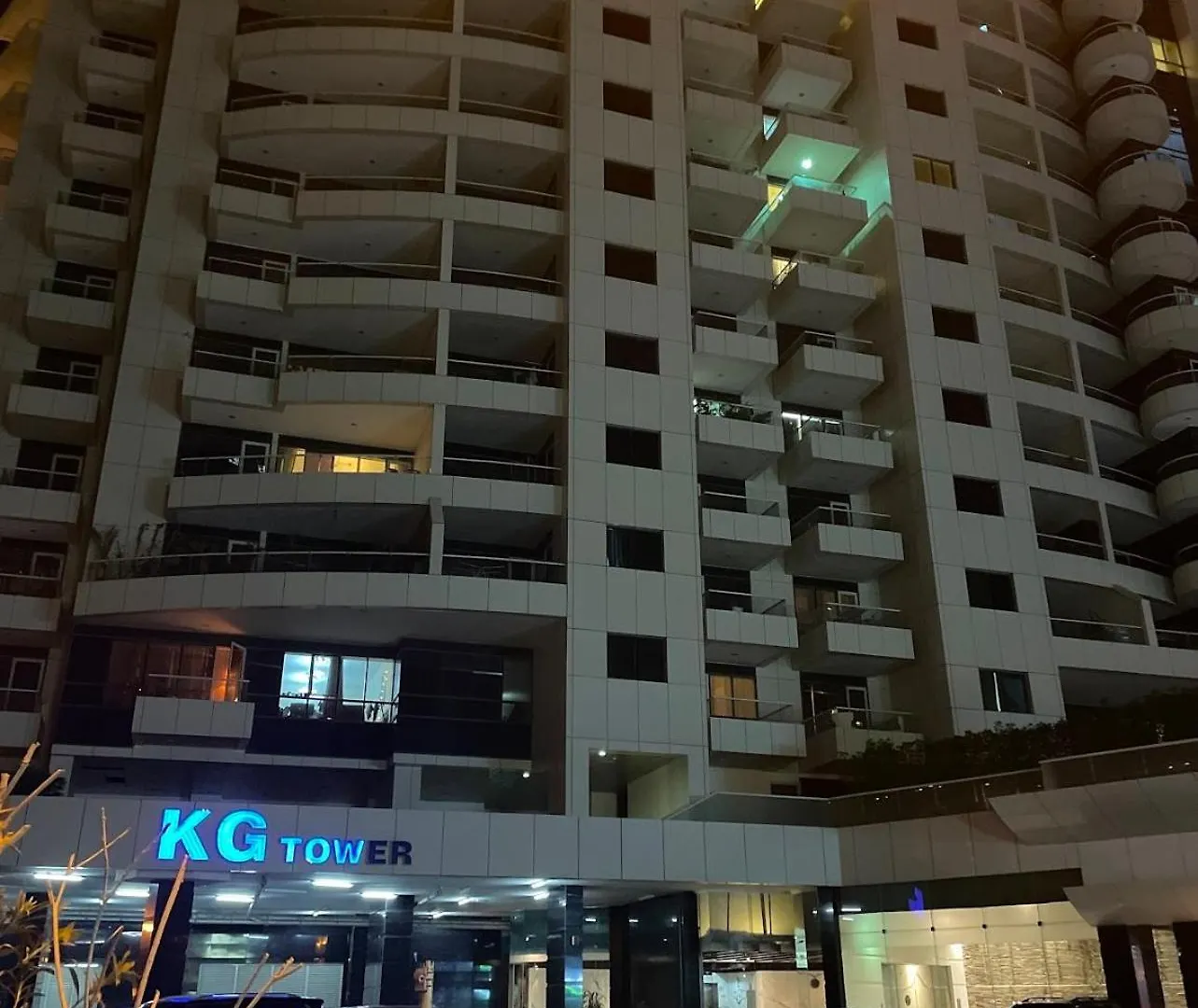 Luxury Apartments Kg Tower 13-1 Dubai